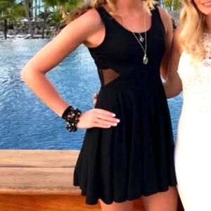 Ocean Drive Black Sleeveless A Line Dress Size M